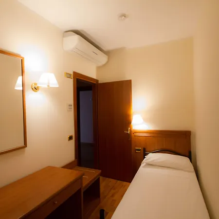 Santa Lucia Szálloda