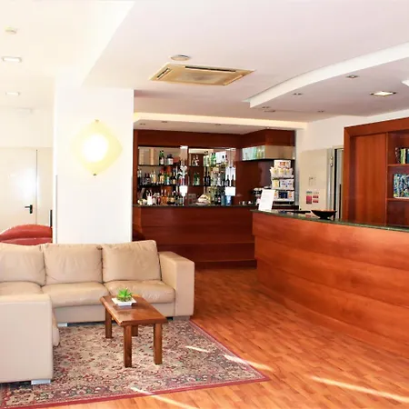 Santa Lucia Szálloda 3*