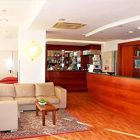 Santa Lucia Otel Bastia Umbra