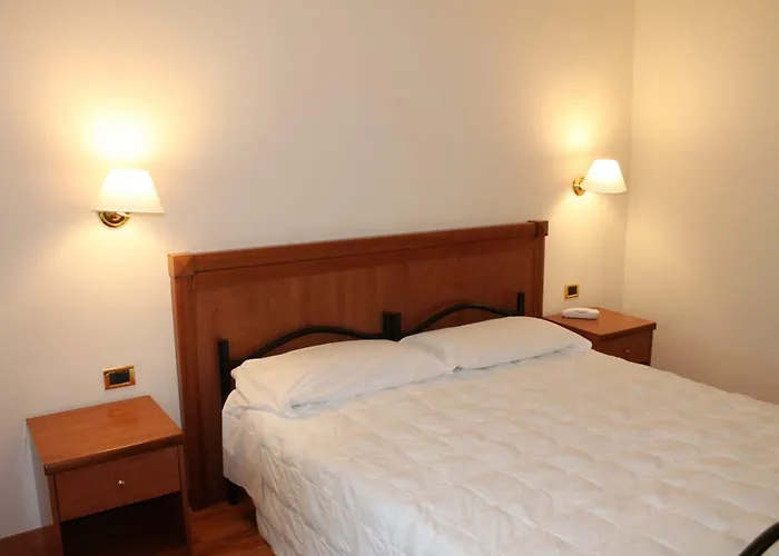 호텔 Santa Lucia 3*